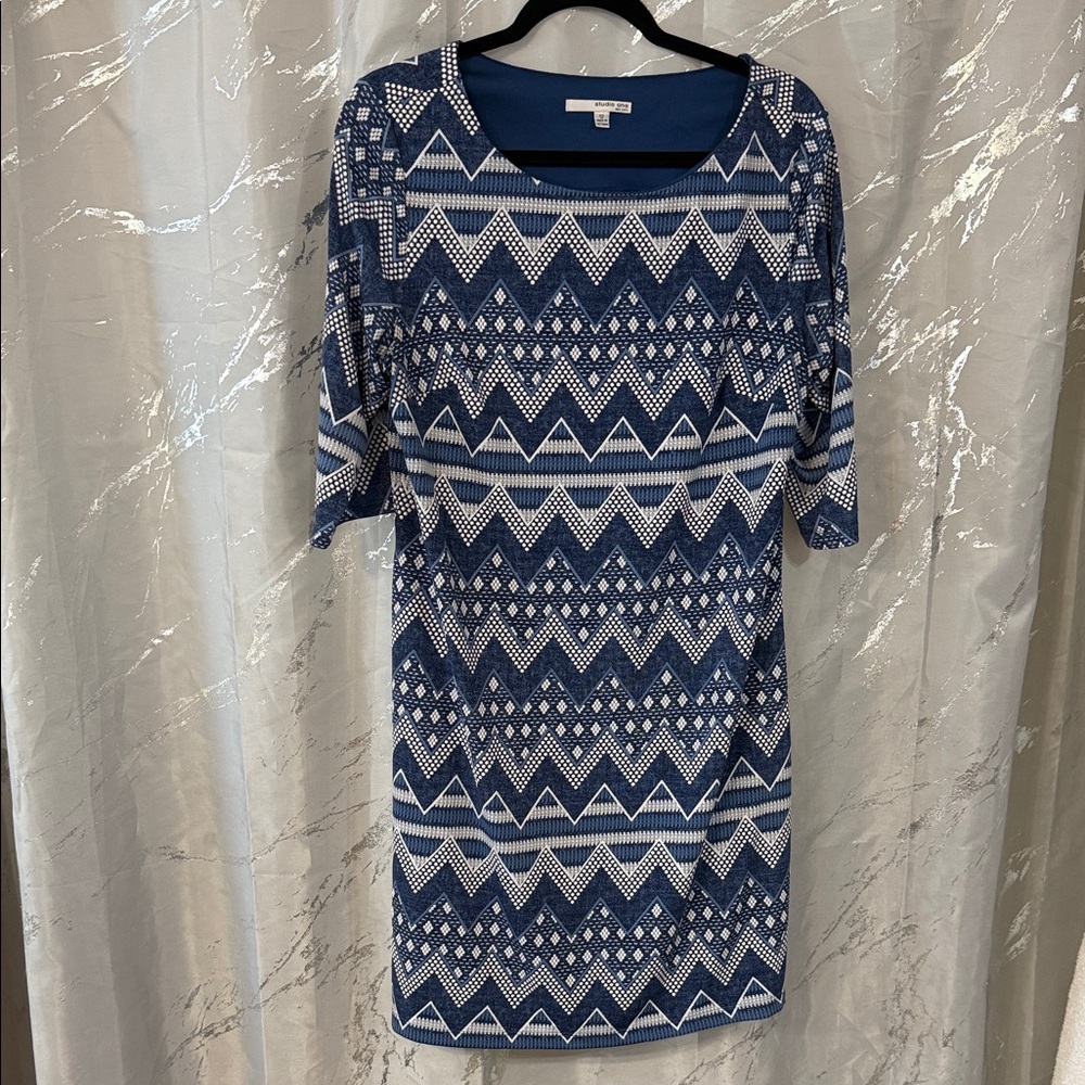 Geometric Patterned Blue and White Midi Dress